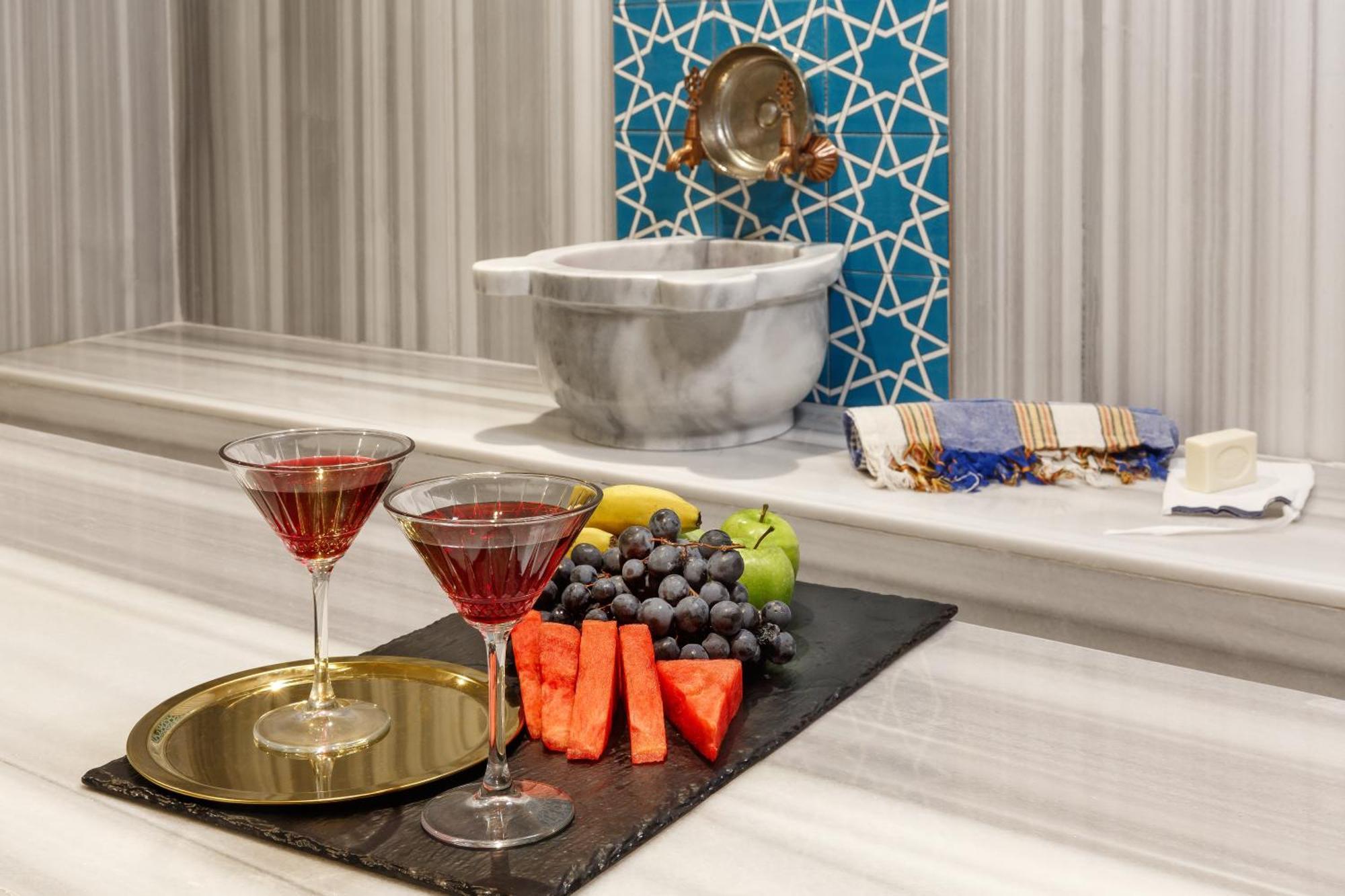 Luff Living - Adult Only Hotel